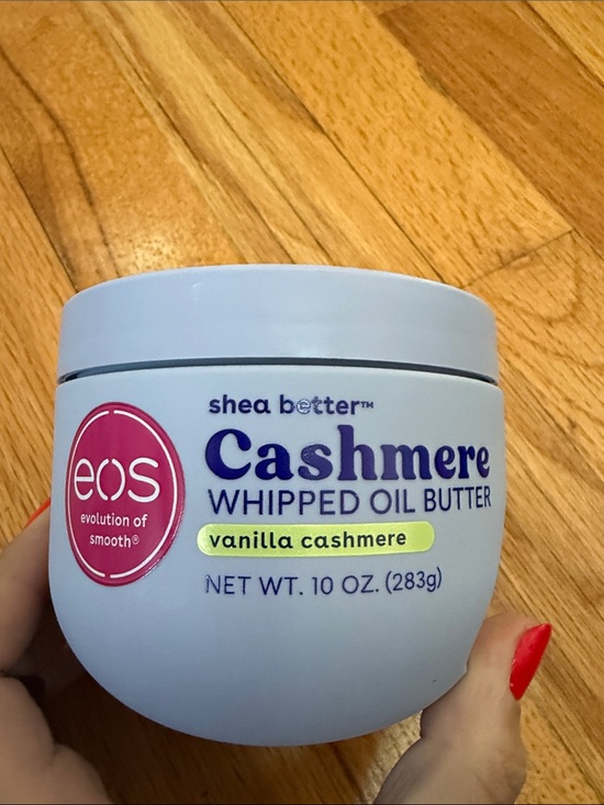 eos Other - eos Cashmere Whipped Oil Butter - Light Blue Jar with Pink Logo